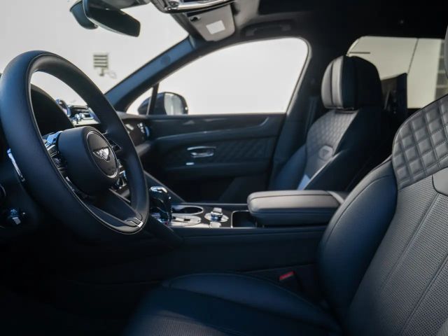 Bentley Bentayga V8