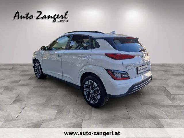 Hyundai Kona 64 kWh Electric
