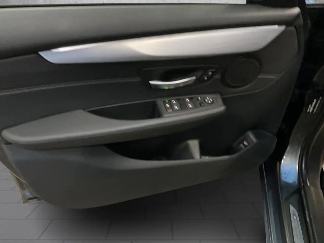 BMW 218 218d Active Tourer Sport Line