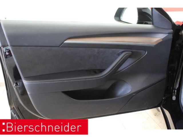 Tesla Model 3 Standard Range