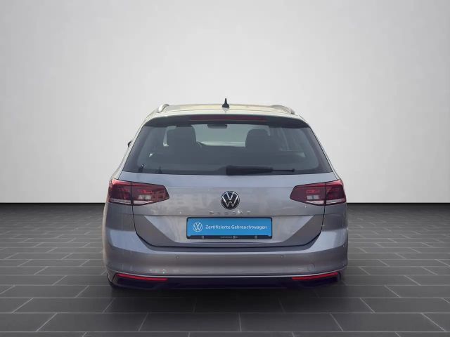 Volkswagen Passat 1.5 TSI DSG Variant