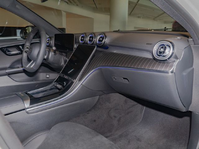 Mercedes-Benz C 220 AMG Line C 220 d Sedan