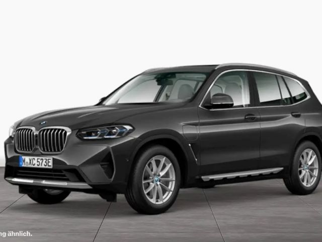 BMW X3 xDrive30e