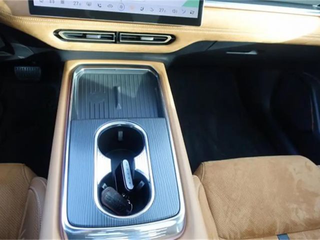 Mazda 6e Plus Takumi