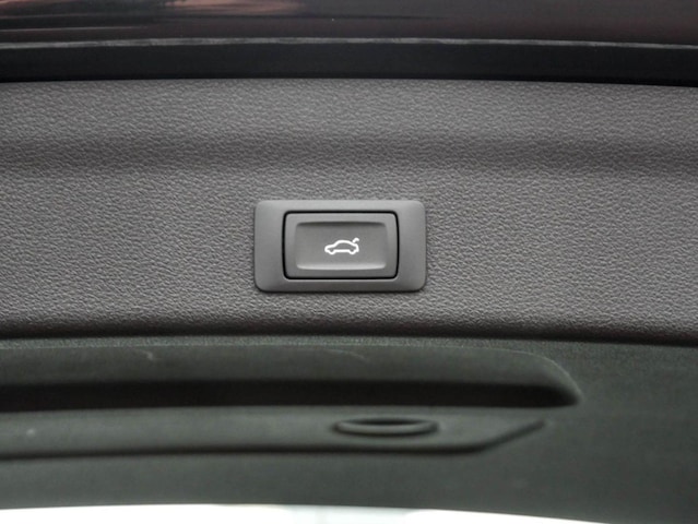 Audi A6 40 TDI Avant S-Tronic