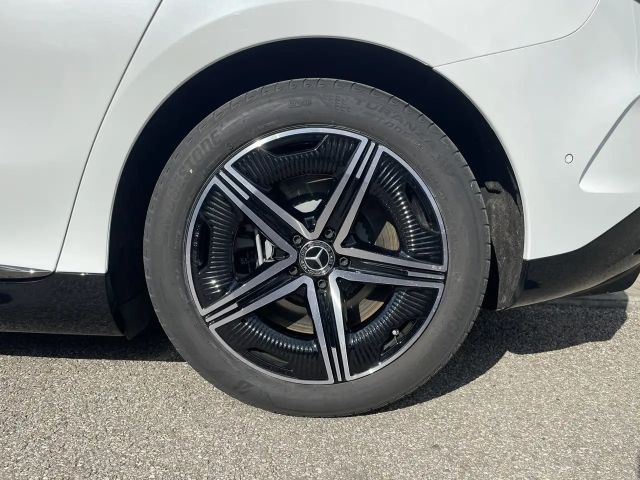 Mercedes-Benz EQE 350 AMG Line Sedan