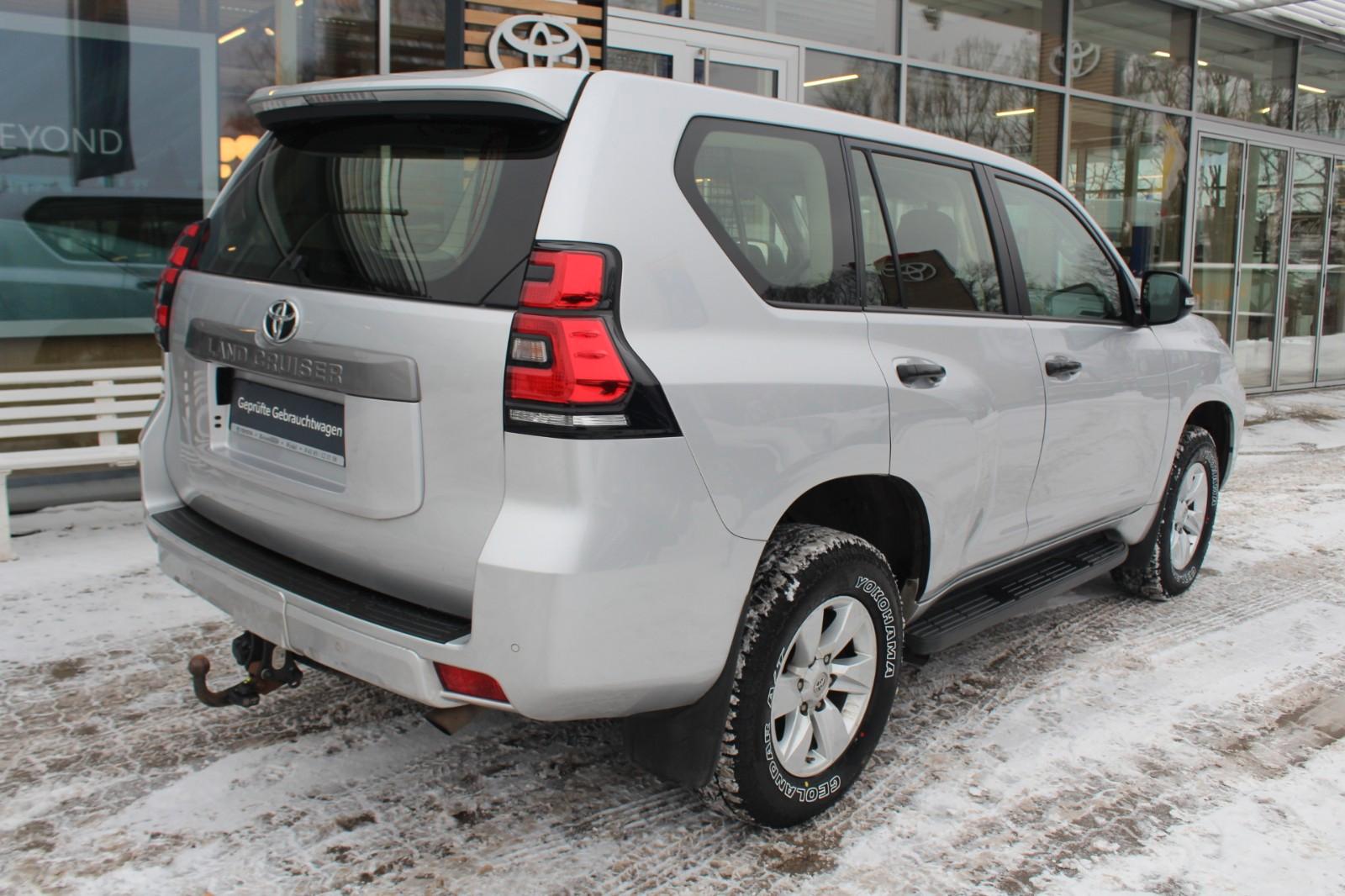 Toyota Land Cruiser Basis Vierwielaandrijving