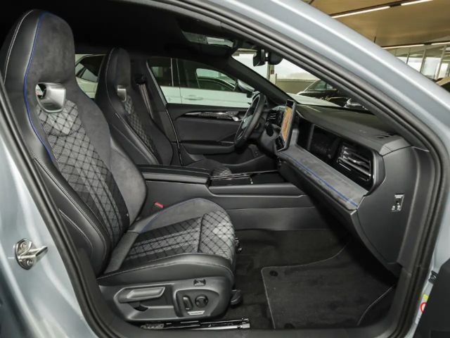 Volkswagen Passat DSG R-Line eHybrid