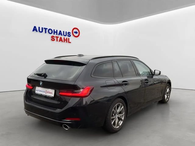 BMW 320 320d Touring xDrive