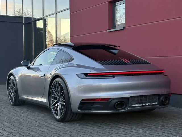 Porsche 992 Carrera Coupé