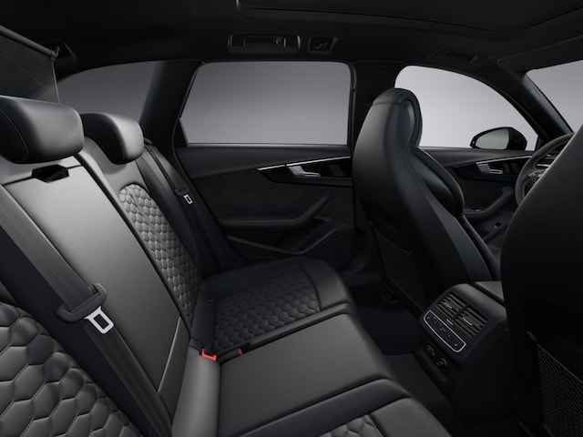 Audi RS4 Avant Quattro