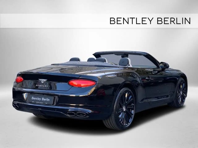 Bentley Continental GTC V8