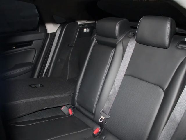 Honda Civic Advance e:HEV