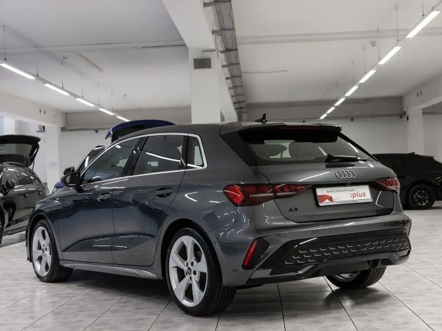 Audi A3 35 TDI S-Line S-Tronic Sedan