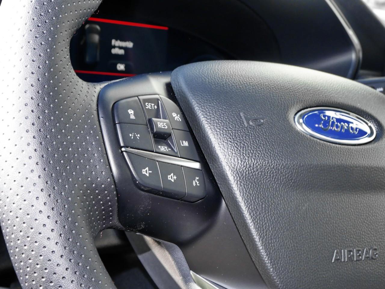 Ford Kuga Hybrid Plug in Hybrid ST Line X