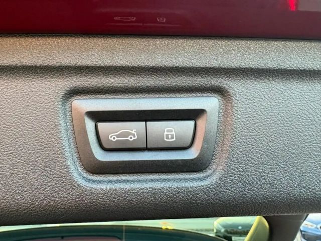 BMW 330 330e M-Sport Touring