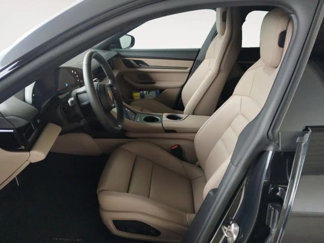 Porsche Taycan 4 Cross Turismo