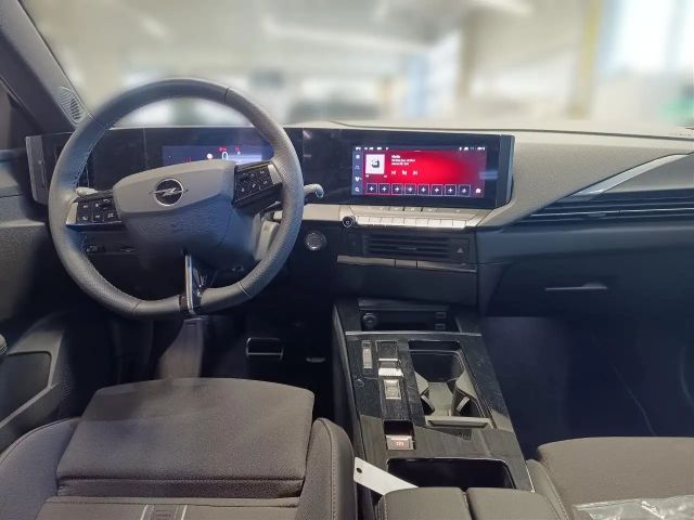 Opel Astra GS-Line Grand Sport