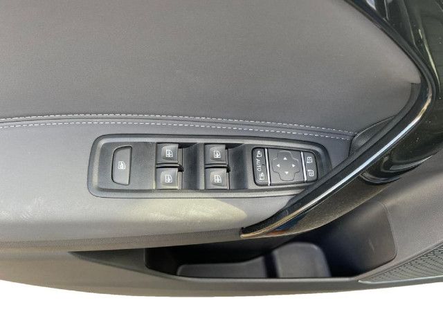 Mercedes-Benz EQT 200