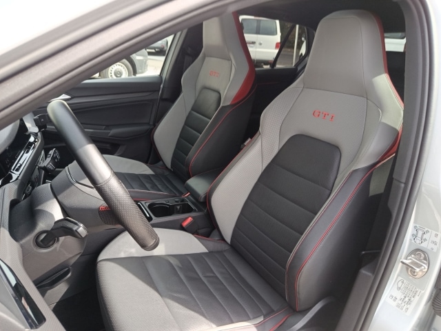 Volkswagen Golf 2.0 TSI GTI Golf VIII Sport