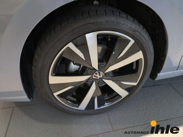 Volkswagen Golf DSG Golf VIII Style Variant