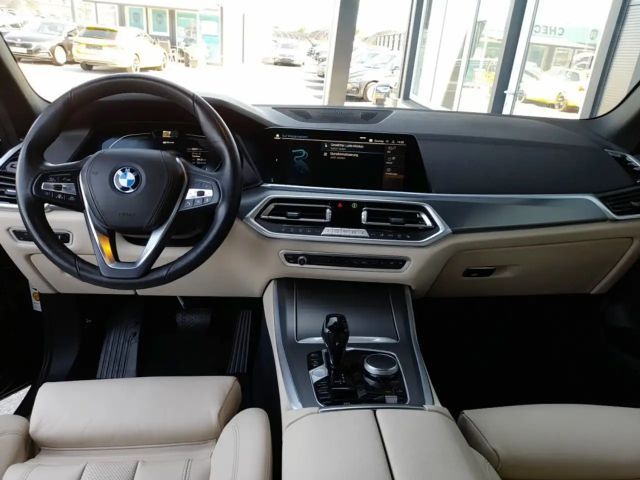 BMW X5 xDrive45e