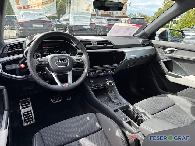 Audi Q3 35 TFSI S-Tronic