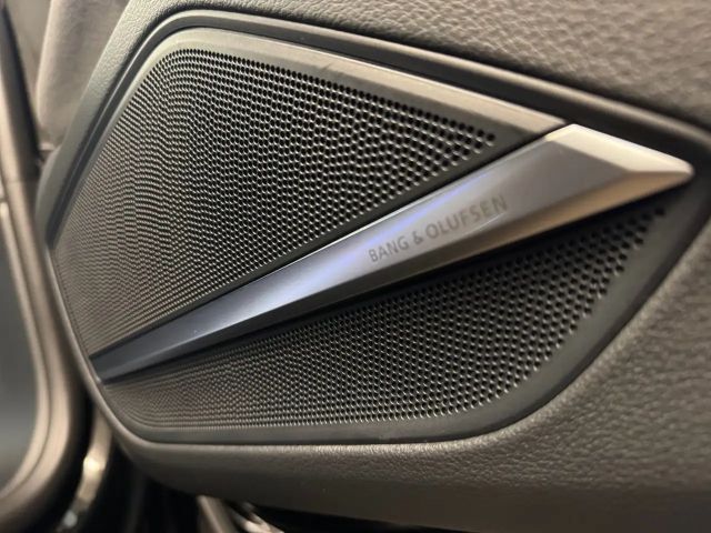 Audi A8 Quattro S-Line