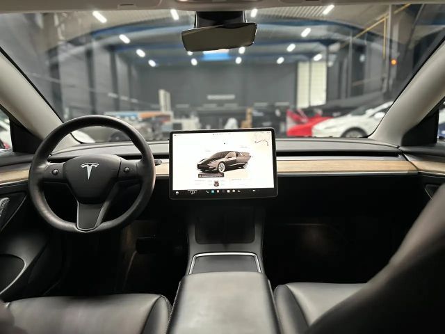 Tesla Model 3 AWD Long Range