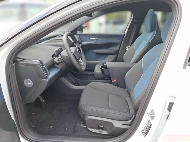 Volvo EX30 Performance Twin motor Ultra