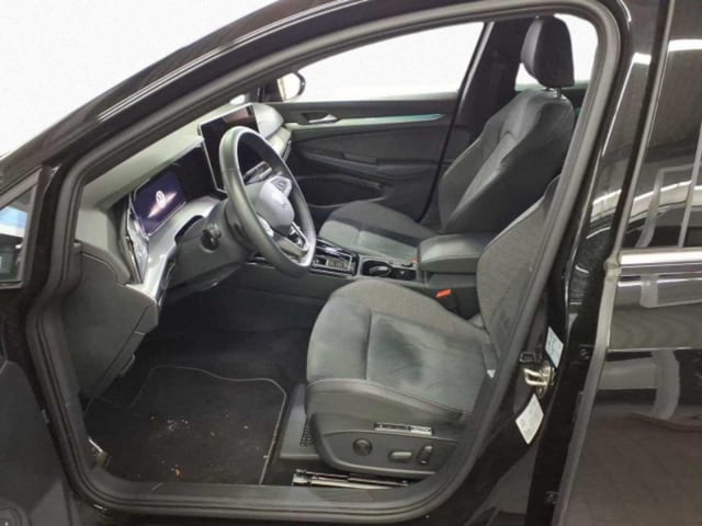 Volkswagen Golf 1.5 eTSI DSG Golf VIII