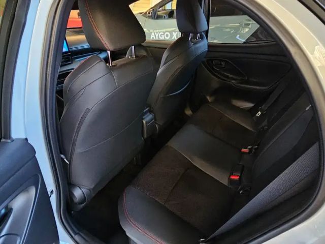 Toyota Yaris GR Hybride VVT-i