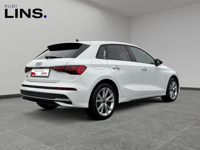 Audi A3 30 TFSI Sedan