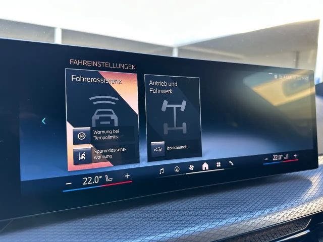 BMW 330 330i M-Sport Touring xDrive