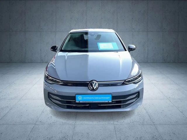 Volkswagen Golf 1.5 TSI
