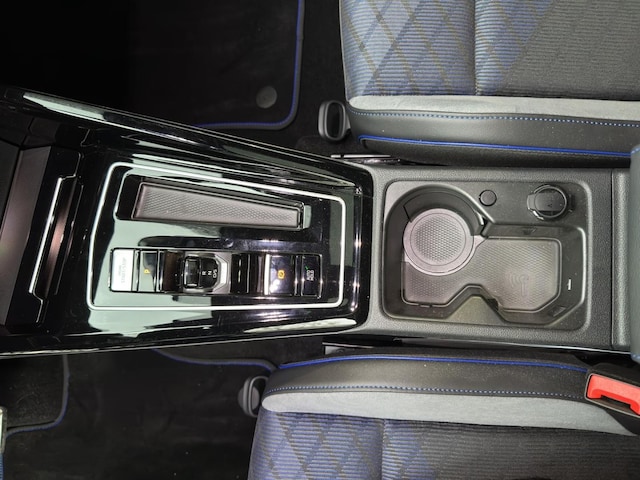 Volkswagen Golf R,R-Abgasanlage,IQ-Light,19",Soundsystem ,uvm