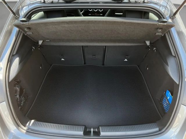 Mercedes-Benz A 200 AMG Line