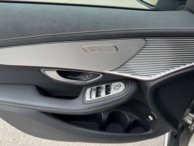 Mercedes-Benz EQC 400 4MATIC