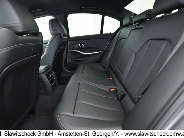 BMW 320 320d Sedan xDrive