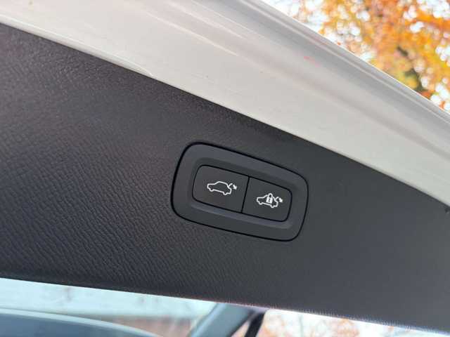 Volvo XC90 AWD Recharge T8