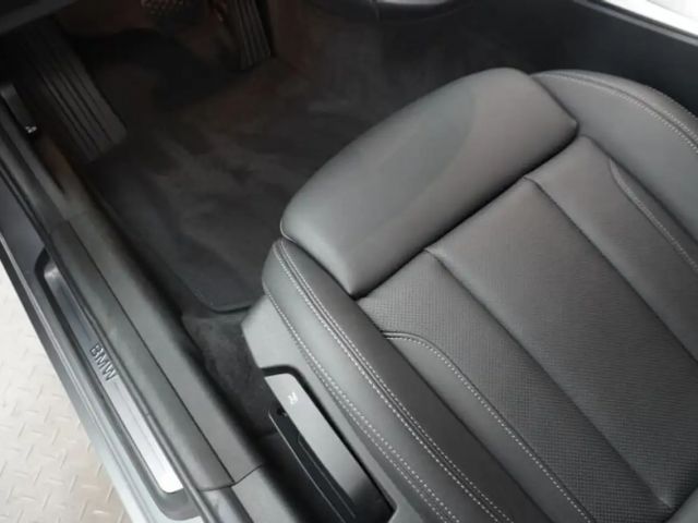 BMW 320 320e Touring