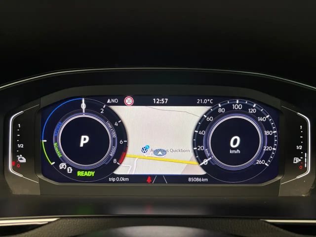 Volkswagen Passat DSG GTE Variant