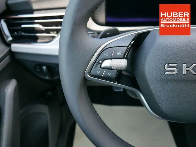 Skoda Kamiq 130 Jahre Premium Edition 1,5 TSI DSG*AHK-SCHWE...