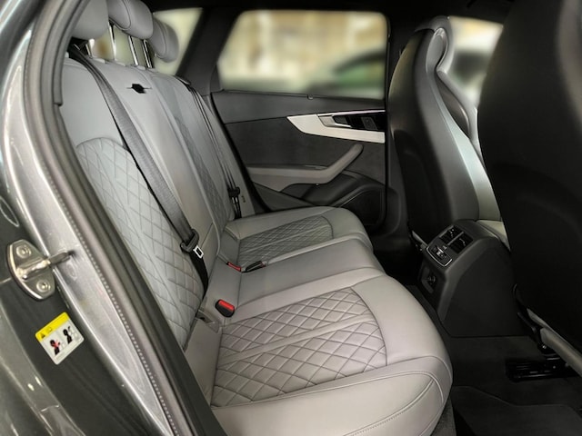 Audi A4 40 TDI Avant Quattro S-Line S-Tronic