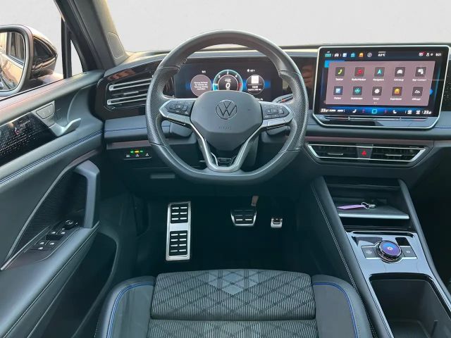 Volkswagen Tiguan 4Motion DSG R-Line