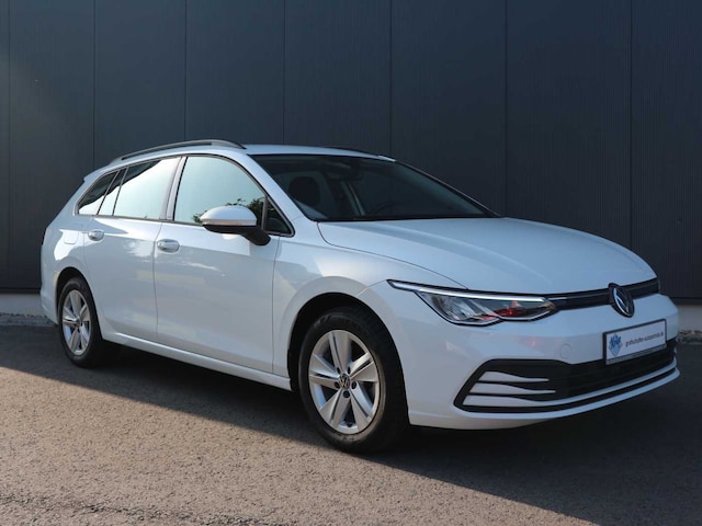 Volkswagen Golf Life Variant