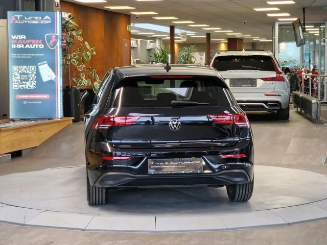 Volkswagen Golf 1.0 TSI Life