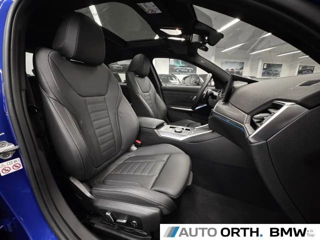 BMW 330 330i M-Sport Sedan xDrive