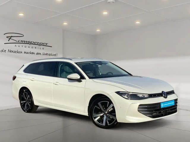 Volkswagen Passat 1.5 TSI Business DSG Variant