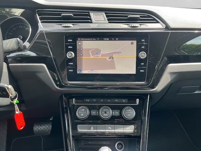 Volkswagen Touran 2.0 TDI DSG Highline R-Line